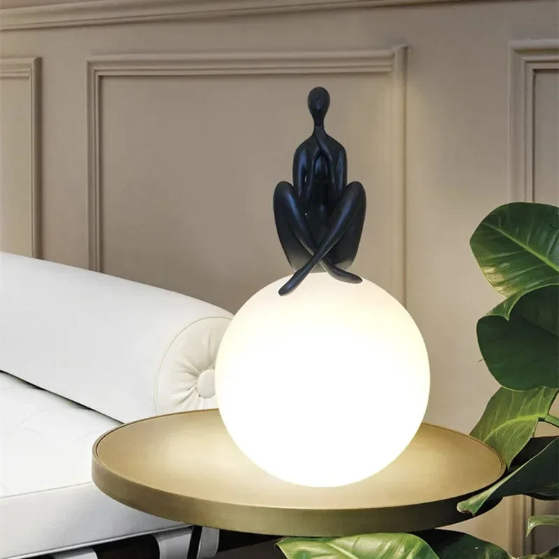 Lámparas de Mesa de Italia, diseño de retrato artístico, réplica de escultura, lámpara de pie, lámpara de bola, dormitorio, decoración interior