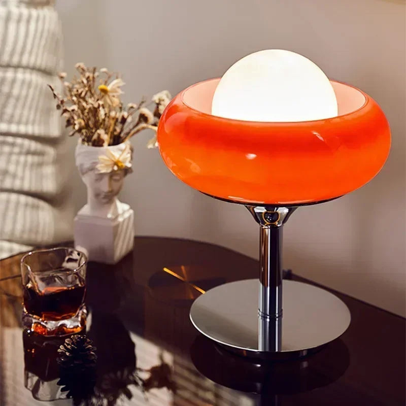 Lámpara de mesa LED Retro Medieval de vitral creativo nórdico, lámpara de escritorio para dormitorio, mesita de noche, estudio, decoración de esquina para sala de estar y suelo