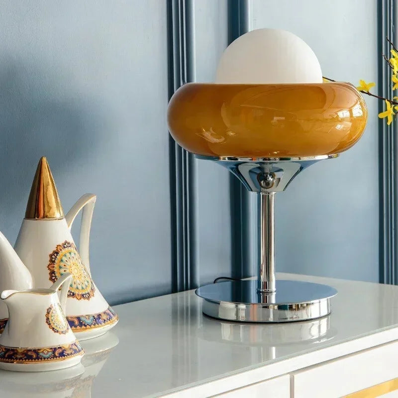 Lámpara de mesa LED Retro Medieval de vitral creativo nórdico, lámpara de escritorio para dormitorio, mesita de noche, estudio, decoración de esquina para sala de estar y suelo